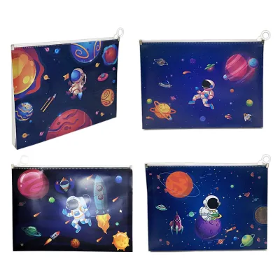 CARPETA PLASTICA ASTRONAUTA (PQT X 12 SURTIDO)"