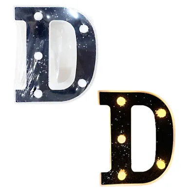 LAMPARA DE LETRA D 21.8CM FONDO NEGRO BRILLANTE LUZ CALIDA