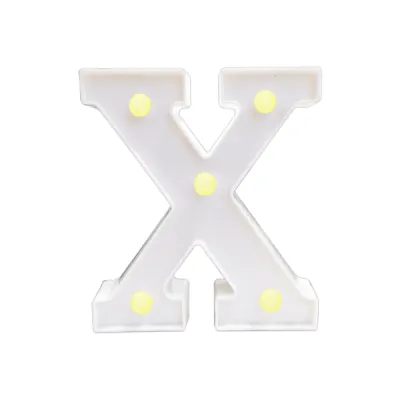 LAMPARA DE LETRA X 16CM FONDO BLANCO LUZ CALIDA