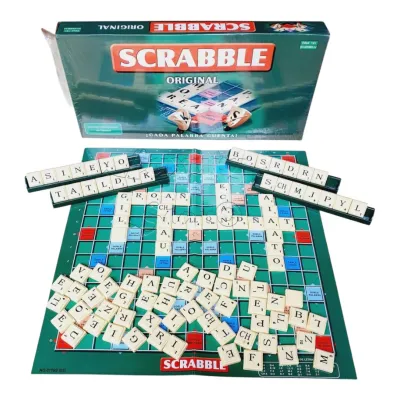 CAJA JUEGO DE MESA SCRABBLE