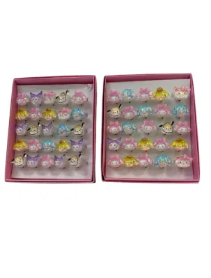 CAJA ANILLOS DE LUZ KUROMI