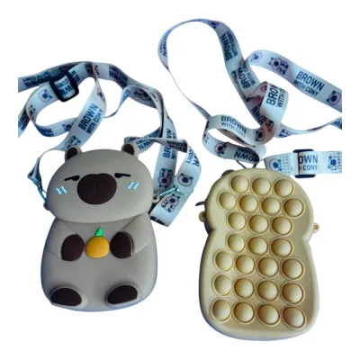 BOLSO POP IT CAPIBARA
