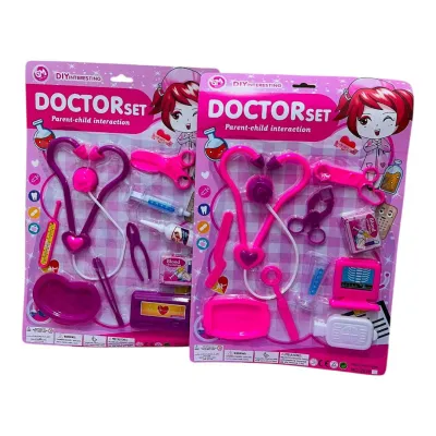 SET MEDICO NIÑA 2 MOTIVOS CARTON 29*43CM