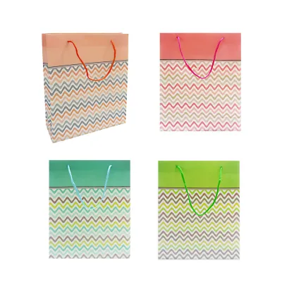 BOLSA REGALO PLASTICA ONDAS 23*27*8CM (PQTX12)