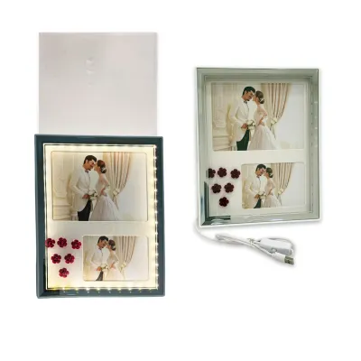 PORTARRETRATO CON LUZ 8" (USB)