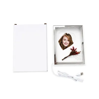 PORTARRETRATO CON LUZ 6" (USB)