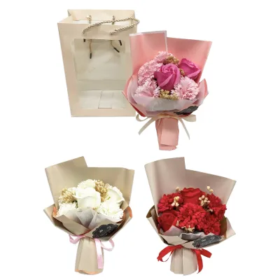 RAMO FLORES ARTIFICIALES EN BOLSA REGALO DESARMADA