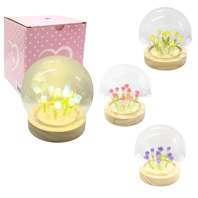 ESFERA DE CRISTAL CON TULIPANES DE LUZ (PILAS)