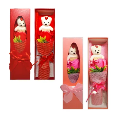 RAMO ROSAS ARTIFICIALES CON OSO EN CAJA,