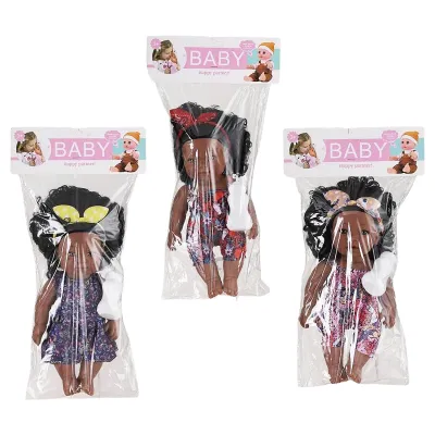 MUÑECA BEBE CON TETERO EN BOLSA
